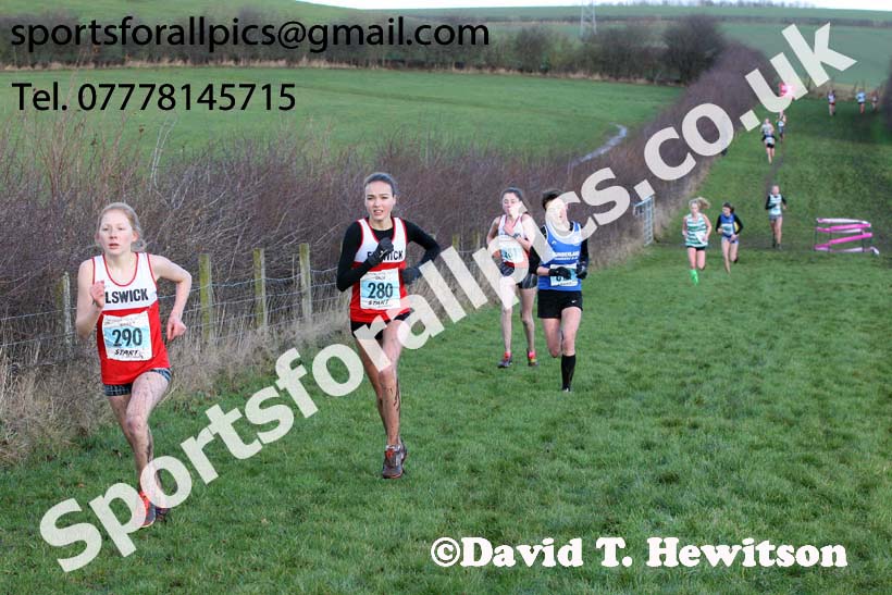 Girls under-15s Start Fitness NEHL, Herrington Country Park, near Sunderland. Photo:  David T. Hewitson/Sports for All Pics